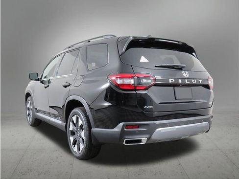 New 2026 Honda Pilot Elite image 3