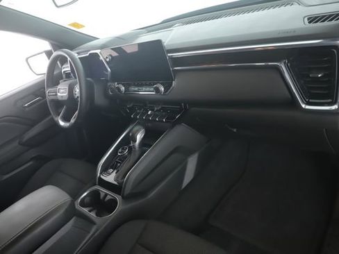 Used 2024 GMC Canyon Elevation w/ Convenience Package image 28