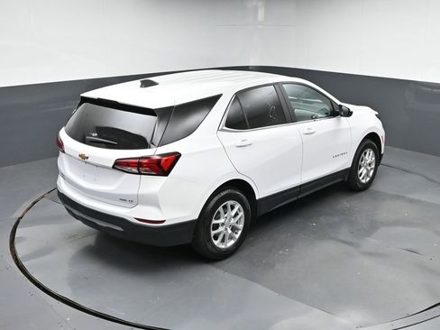 Used 2023 Chevrolet Equinox LT w/ Driver Convenience Package image 44