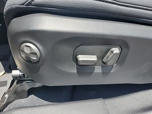 New 2025 Jeep Wrangler Sahara image 21