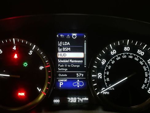 Used 2017 Lexus LX 570 4WD image 15