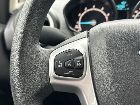 Used 2018 Ford Fiesta SE image 16