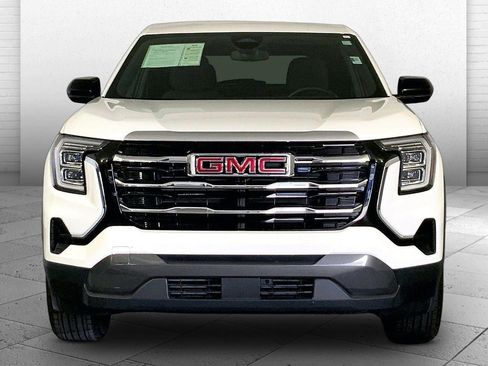 Used 2026 GMC Terrain Elevation FWD image 2
