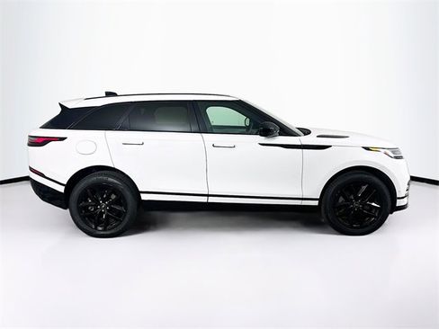 Used 2026 Land Rover Range Rover Velar Dynamic SE image 4