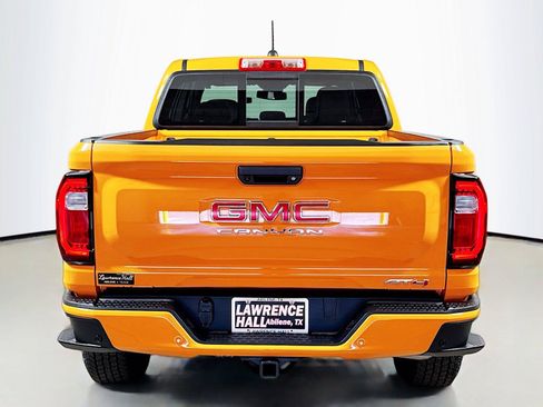 Certified 2026 GMC Canyon AT4 w/ AT4 Premium Package AWD/4WD image 5