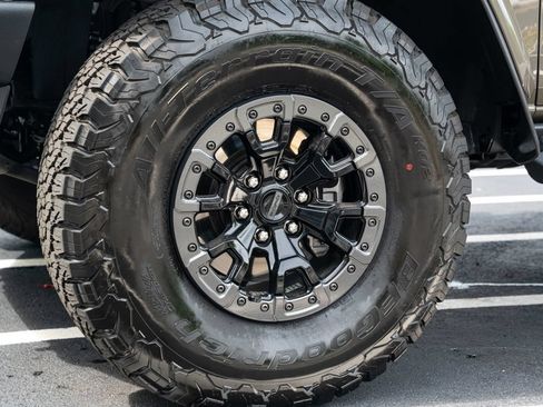 Used 2025 Ford Bronco Raptor AWD/4WD image 22