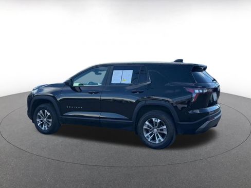 Used 2025 Chevrolet Equinox LT image 10