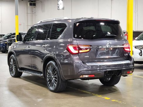Used 2023 INFINITI QX80 Sensory w/ Cargo Package AWD/4WD image 11