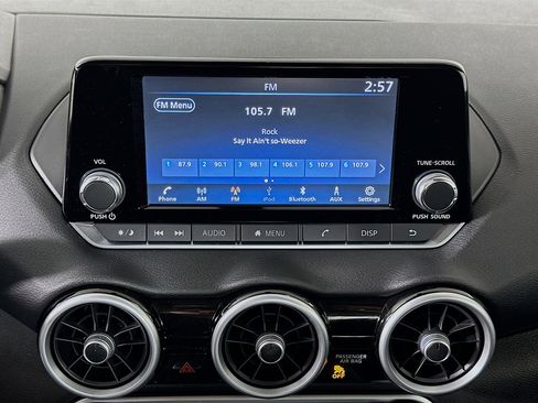 Used 2025 Nissan Sentra S image 21