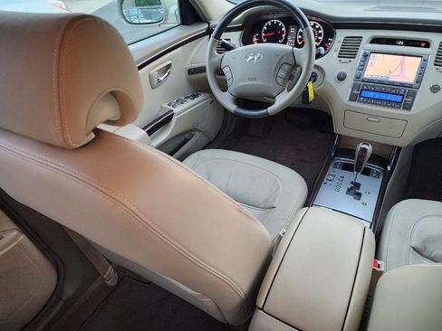 Used 2009 Hyundai Azera Limited w/ Ultimate Navigation Pkg 4 FWD image 28
