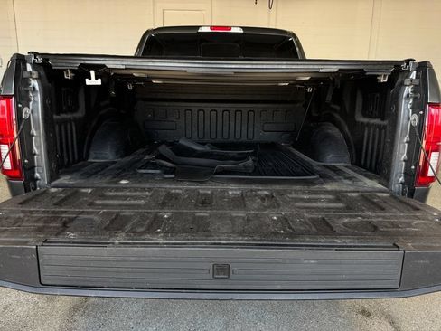 Used 2019 Ford F150 Platinum w/ Equipment Group 701A Luxury AWD/4WD image 21