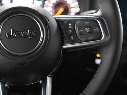 New 2026 Jeep Wrangler Sahara AWD/4WD image 20