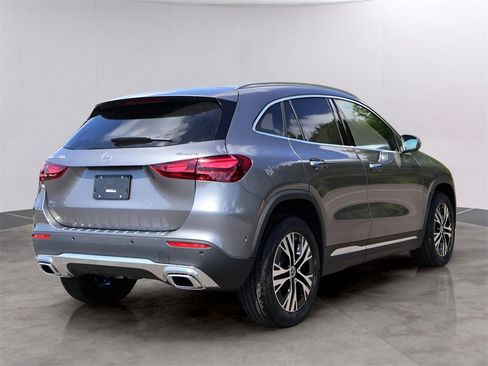 New 2026 Mercedes-Benz GLA 250 4MATIC image 5