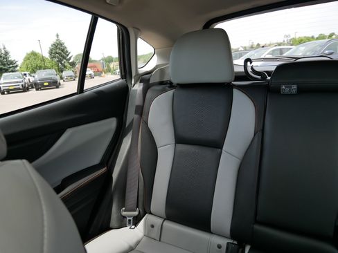 Used 2019 Subaru Crosstrek 2.0i Limited w/ Moonroof Package w/Navigation AWD/4WD image 12