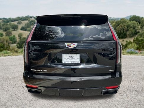 Used 2023 Cadillac Escalade ESV Sport Platinum w/ Heavy-Duty Trailer Package AWD/4WD image 8