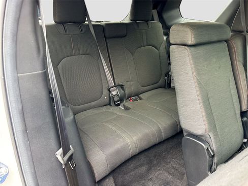 Certified 2025 Honda Pilot Sport image 30