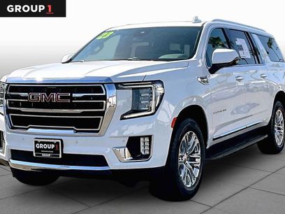 Used 2023 GMC Yukon XL SLT w/ SLT Luxury Package