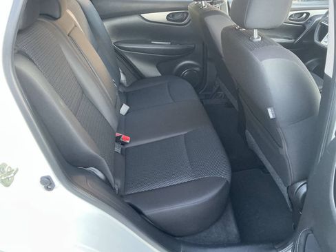 Used 2019 Nissan Rogue Sport S w/ Appearance Package AWD/4WD image 25