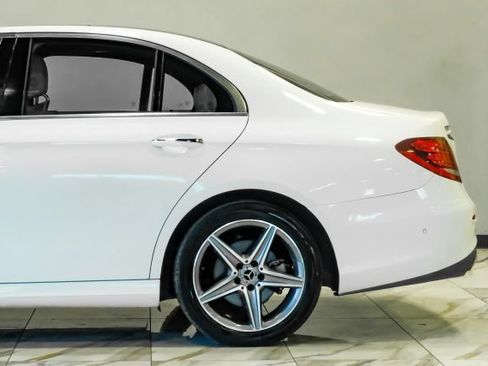 Used 2018 Mercedes-Benz E 300 image 16