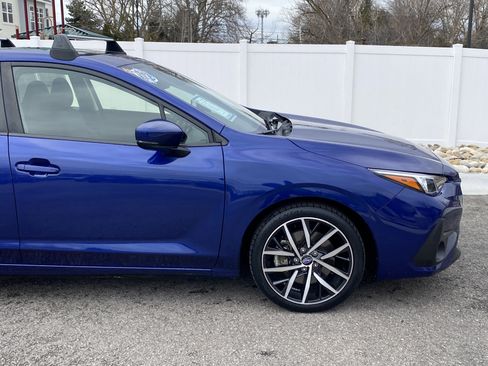 Used 2024 Subaru Impreza 2.0i Sport image 8