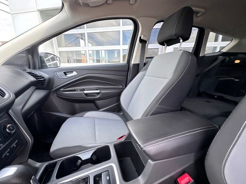 Used 2017 Ford Escape SE AWD/4WD image 28