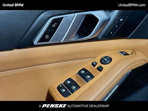 Used 2023 BMW X5 xDrive40i image 3