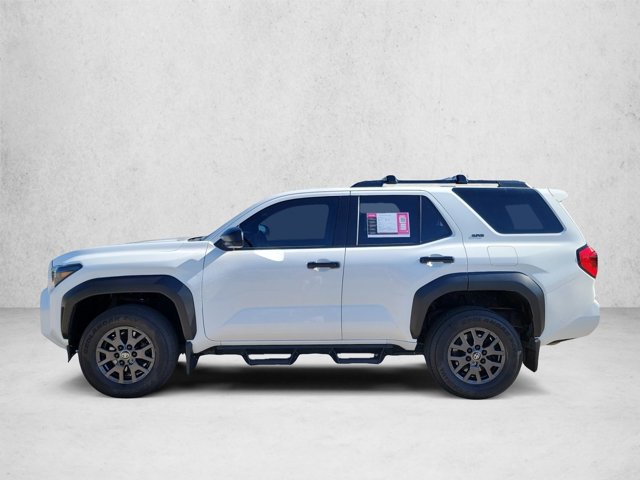 Used 2025 Toyota 4Runner SR5 AWD/4WD image 9