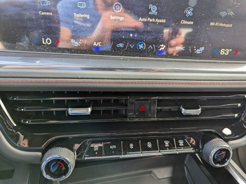 New 2026 Chevrolet Suburban RST image 25