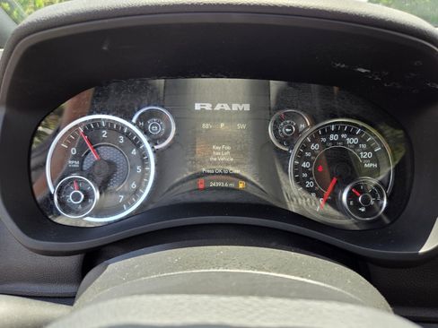 Used 2024 RAM 2500 Big Horn w/ Bed Utility Group AWD/4WD image 23