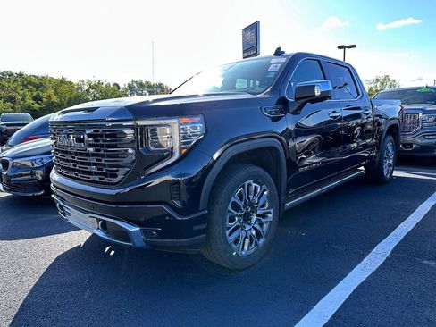Used 2024 GMC Sierra 1500 Denali Ultimate AWD/4WD image 2