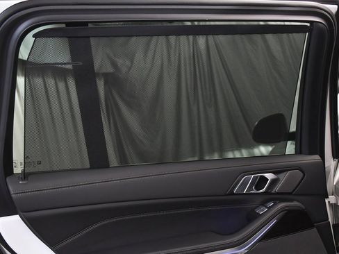 Used 2026 BMW X7 xDrive40i image 12