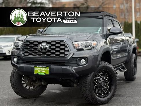 Used 2021 Toyota Tacoma TRD Off-Road w/ TRD Premium Off Road Package image 1