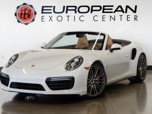 Used 2017 Porsche 911 Turbo image 24