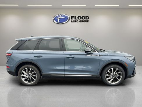 Certified 2023 Lincoln Corsair AWD w/ Equipment Group 101A image 5