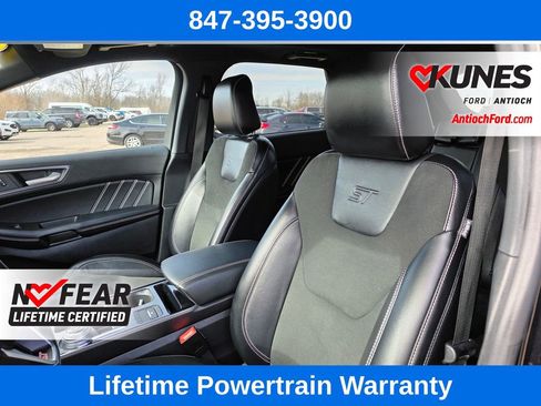 Used 2020 Ford Edge ST w/ Cold Weather Package image 16