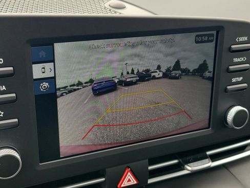 New 2026 Hyundai Elantra SE FWD image 12