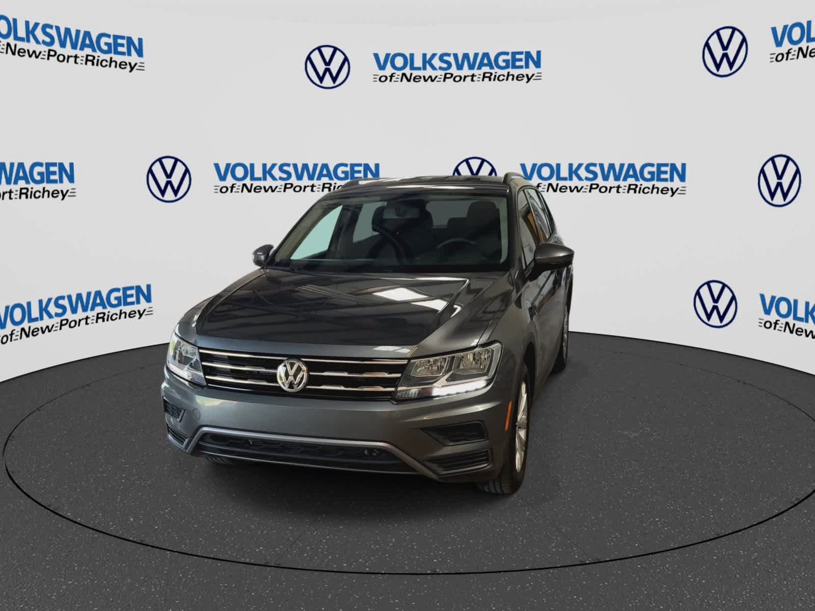 Used 2019 Volkswagen Tiguan S w/ Driver Assistance Package FWD image 3