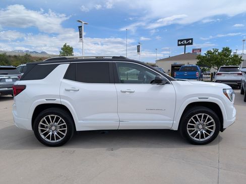 Used 2026 GMC Terrain Denali AWD/4WD image 7