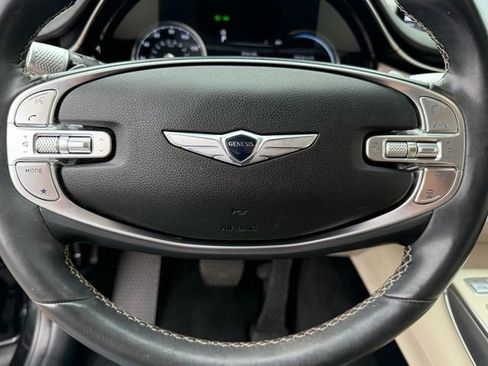 Used 2024 Genesis GV70 2.5T w/ Select Package image 33