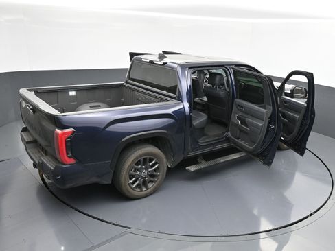 Used 2024 Toyota Tundra Platinum image 41