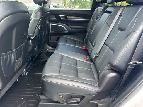 Used 2022 Kia Telluride EX AWD/4WD image 13