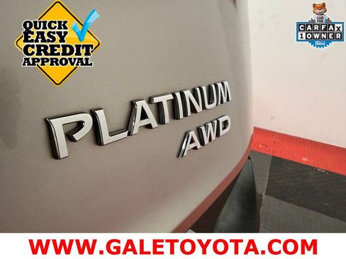 Used 2023 Nissan Rogue Platinum w/ Platinum Premium Package AWD/4WD image 12