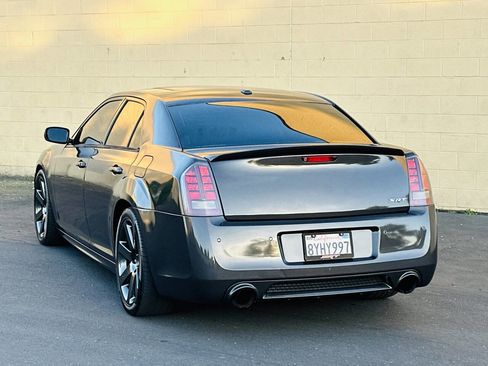 Used 2014 Chrysler 300 SRT8 w/ Leather Interior Group RWD image 8
