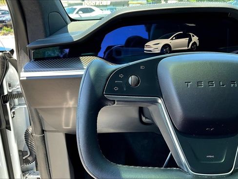 Used 2022 Tesla Model X Plaid AWD/4WD image 11