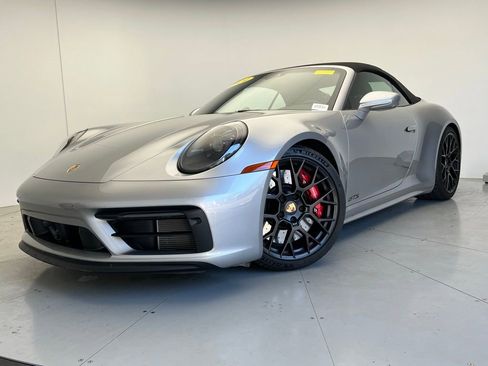 Certified 2024 Porsche 911 Carrera GTS RWD image 24