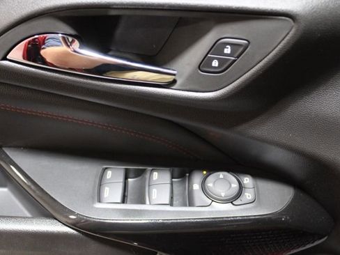 New 2026 Chevrolet Trax RS w/ Sunroof Package FWD image 18