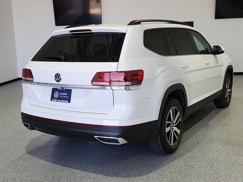 Certified 2023 Volkswagen Atlas SE FWD image 3