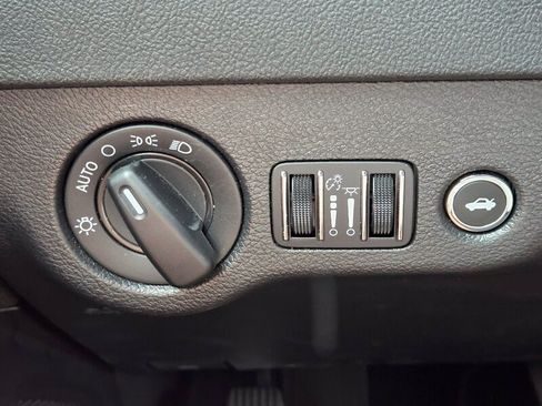 Certified 2023 Dodge Charger SXT w/ Blacktop Package RWD image 29