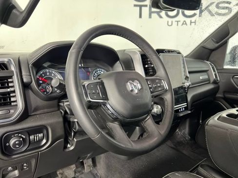 Used 2025 RAM 1500 Laramie AWD/4WD image 14