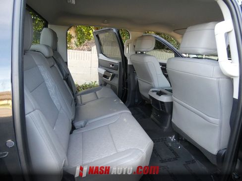 Used 2024 Toyota Tundra Limited w/ Power Package AWD/4WD image 39